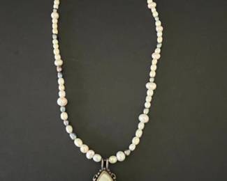 Freshwater Pearl Necklace with Mother-of-Pearl Teardrop Pendant
