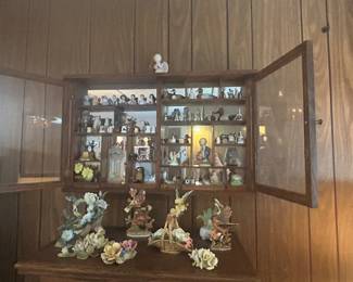 Lots of miniatures 