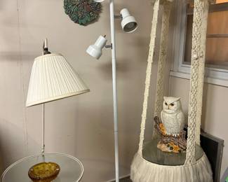 Hanging macrame table