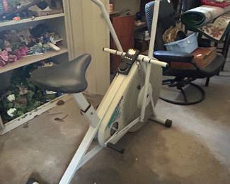 Exercise bike 