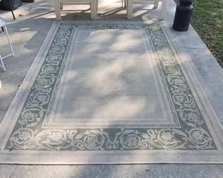 Large outdoor patio rug