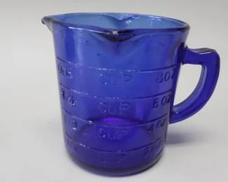 Blue glass vintage measuring cup