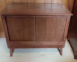 Vintage wooden console table with sliding doors