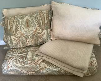Warm  Neutral Queen Comforter  Quilt Set