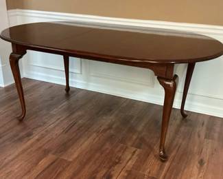 Queen Anne Dining Table
