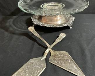 Lazy Susan Cake Stand and Utensils