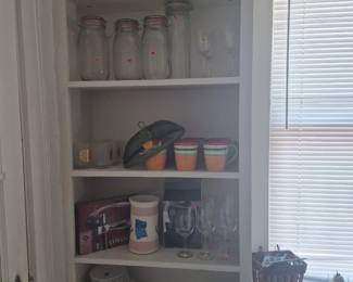 Dishes, jars, bowls, teacups