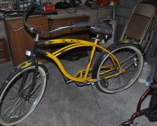 Mike's Hard  Lemomaide Bicycle 