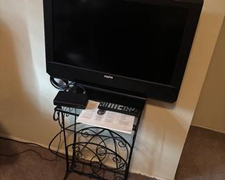 TV ON METAL STAND