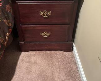 NIGHT STAND 