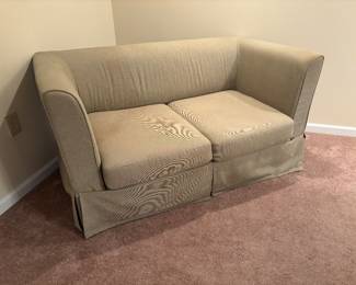 LOVE SEAT