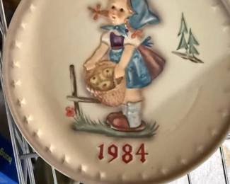 MJHummel14th Annual Plate 1984 Hum277  Goebel W Germany 1973