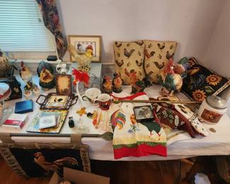 Rooster accessories and housewares
