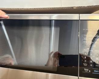 Microwave-barely used!