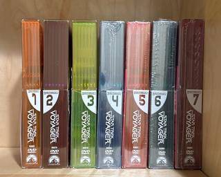 Star Trek Voyager VHS Box Set 