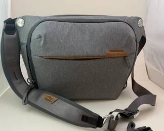 "Peak Design" Camera and Lens Carrying Case for Canon Camera