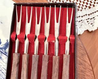 Vintage Fondue Forks Set with Teak Handles