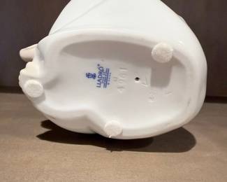 Lladro Porcelain Figurine "Girl with Geese" 4961