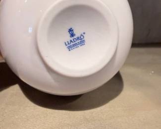 Lladro Porcelain Figurine