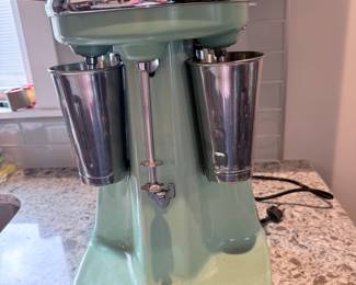 Hamilton Beach Model 90 Electric Drink Mixer