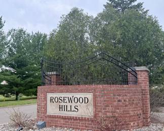 Rosewood Hills Community Entrance Sign