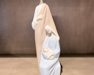 Lladro "Blessed Family" Nativity Figurine