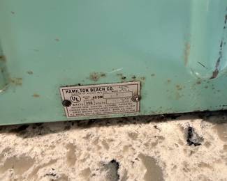 Hamilton Beach Co. 40 DM Triple Head Milkshake Mixer