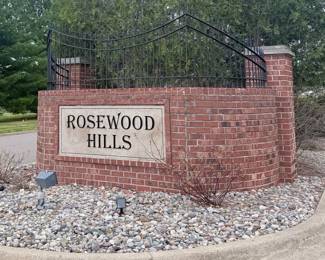 Rosewood Hills Community Entrance Sign