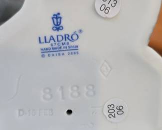 Lladro Male Doctor Figurine second image