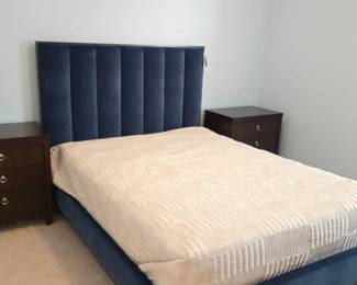 Ethan Allen Upholstered Platform Bed