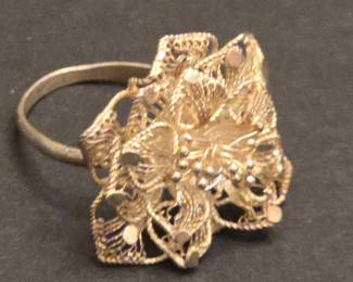 Victorian Filigree Flower Ring