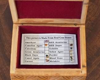 Mughal Miniature Painting Gemstone Inlaid Wooden Box third image