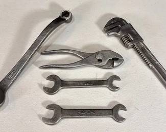 5~ Vintage Automotive Tools * 4 Are Engraved Ford & M2; 8; M