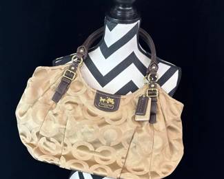 New Coach Purse with COA