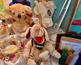 back right is an original Jan Shackelford Angel Doll