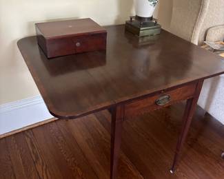 Pembroke drop leaf table with inlay