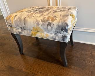 Ethan Allen ottoman 21"h x 27"w x 20"d