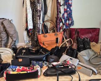 Great purses! Tignanello NWT's, Michael Kors, Steve Madden, Marc New York, 