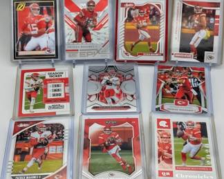 116L  Patrick Mahomes 10Card Lot with Top Loaders