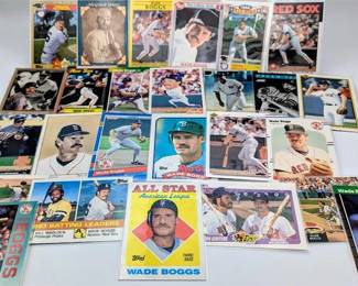 264L  Wade Boggs Hall of Famer 26Card Lot