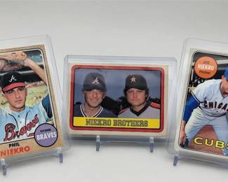 244L  3Card Lot  Phil Niekro  Joe Niekro