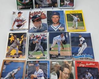 182L  Lot of 15 Greg Maddux Baseball Cards, MultiBrand