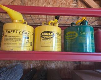 Eagle metal cans