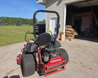 Ferris 2100Z 61" cut 196 hours