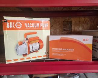 Vacuum pump
