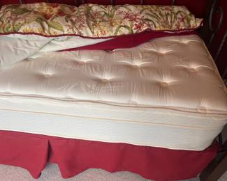 #83	Trundle Bed with 2 mattress & Bedding	 $125.00 