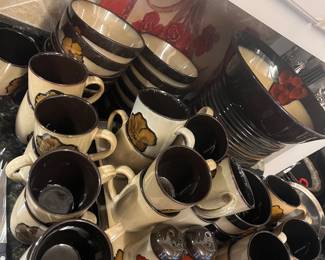 #42	"Mikasa - Painted Poppies (53 Pieces) 8 Dinner plates, 11 Lunch Plates, 4 Large Oval Platters, 2 Soup Mugs, 1 Large Serving Bowl, 15 Coffee Mugs, 12 Soup Bowls, Salt & Pepper"	 $100.00 