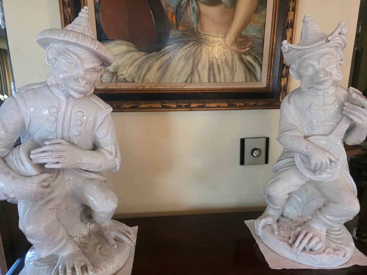 Italian Majolica monkey asian 