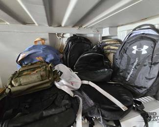 2862 9 Backpacks