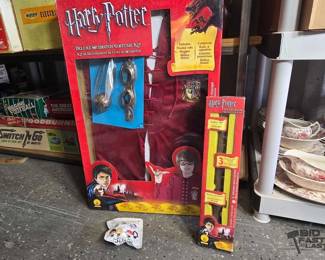 5564 Harry Potter Costume, Wand and Mystery Pack